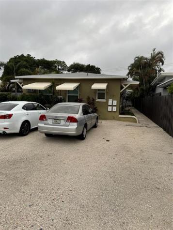 1141 NE 16th Avenue Fort Lauderdale FL 33304