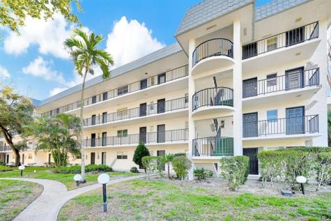 3360 Spanish Moss Terrace Lauderhill FL 33319