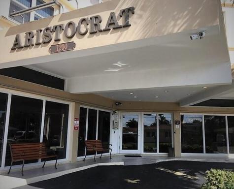 1200 Hibiscus Avenue Pompano Beach FL 33062