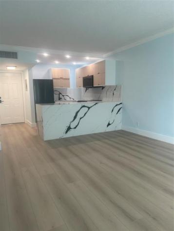 101 SE 6 Avenue Pompano Beach FL 33063
