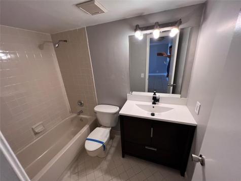 118 Lake Emerald Drive Oakland Park FL 33309