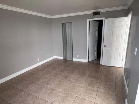 118 Lake Emerald Drive Oakland Park FL 33309