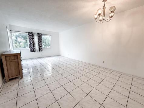 1333 E Hallandale Beach Boulevard Hallandale Beach FL 33009