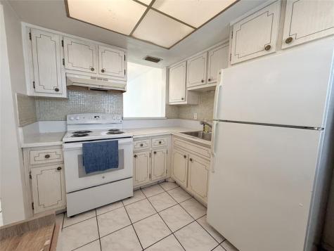 1333 E Hallandale Beach Boulevard Hallandale Beach FL 33009