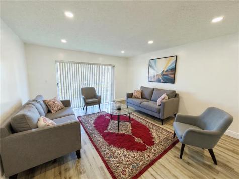2710 Riverside Drive Coral Springs FL 33065