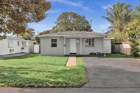 1938 Fletcher Street Hollywood FL 33020