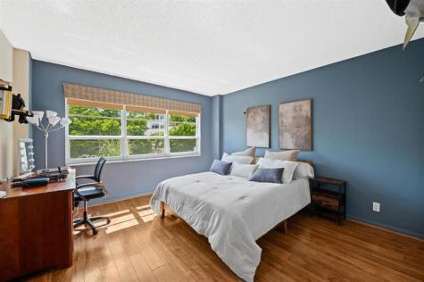 340 Sunset Drive Fort Lauderdale FL 33301
