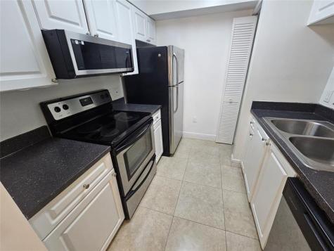 12172 St Andrews Place Miramar FL 33025