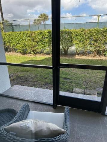 1605 Us Highway 1 V-4 Jupiter FL 33477