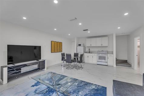616 3RD Key Drive Fort Lauderdale FL 33304