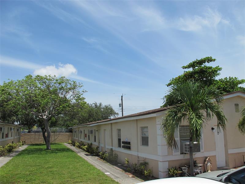 Hallandale Beach FL 33009