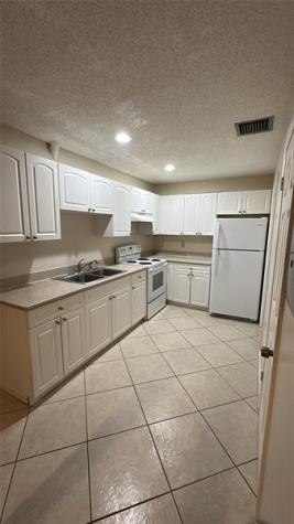 2004 S 10th Street Fort Pierce FL 34950