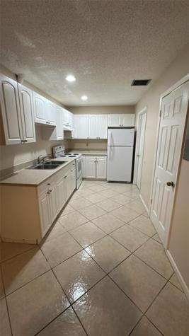 2004 S 10th Street Fort Pierce FL 34950