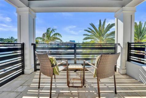 1744 SE 9th Street Fort Lauderdale FL 33316