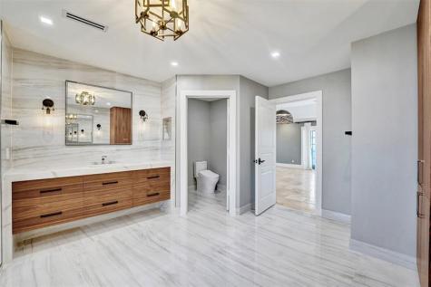 1744 SE 9th Street Fort Lauderdale FL 33316