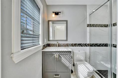 1744 SE 9th Street Fort Lauderdale FL 33316
