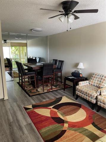 7355 NW 5th Place #205 Margate FL 33063