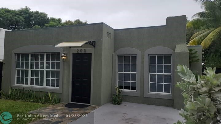 200 SW 3rd Avenue Hallandale Beach FL 33009