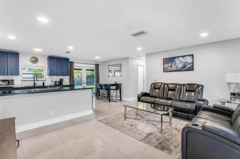 5070 SW 94 Terrace Cooper City FL 33328