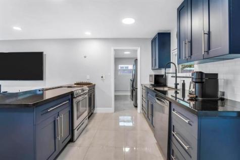 5070 SW 94 Terrace Cooper City FL 33328