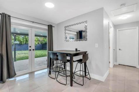 5070 SW 94 Terrace Cooper City FL 33328