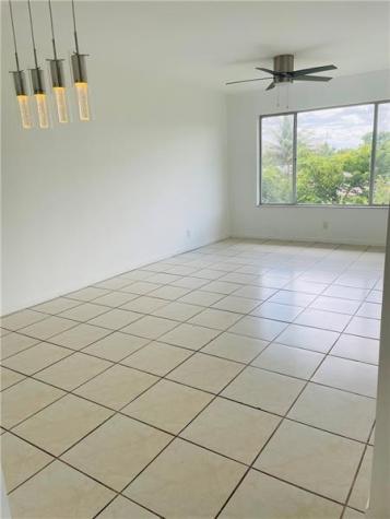 3247 NW 103rd Te Coral Springs FL 33065