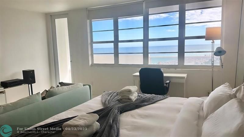 100 Lincoln Road Miami Beach FL 33139