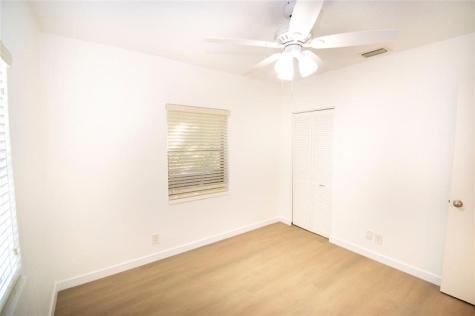 2547 Roosevelt Street Hollywood FL 33020