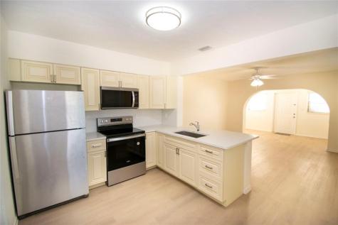 2547 Roosevelt Street Hollywood FL 33020