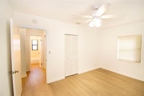 2547 Roosevelt Street Hollywood FL 33020