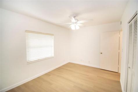 2547 Roosevelt Street Hollywood FL 33020