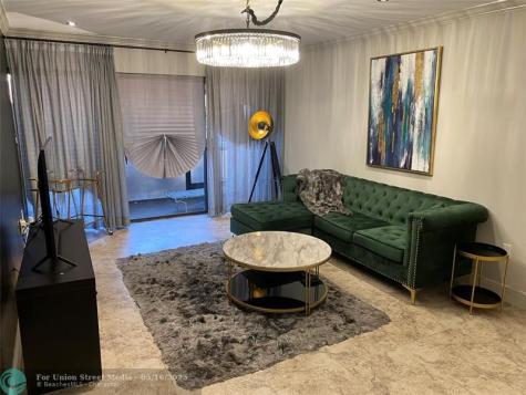 4040 N Hills Drive Hollywood FL 33021