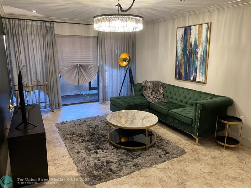 4040 N Hills Drive Hollywood FL 33021