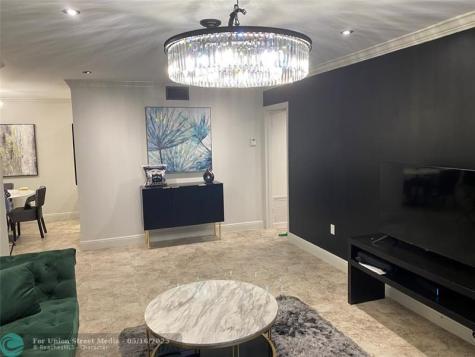4040 N Hills Drive Hollywood FL 33021