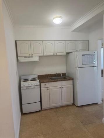 1911 NE 8th Court Fort Lauderdale FL 33304