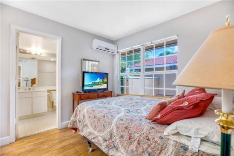 4106 Carriage Drive Pompano Beach FL 33069