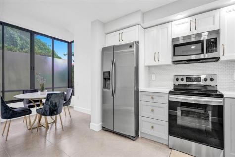 7484 La Paz Boulevard Boca Raton FL 33433