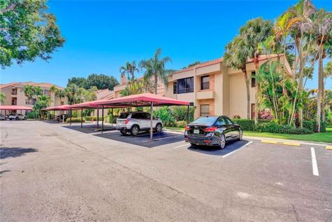 7484 La Paz Boulevard Boca Raton FL 33433