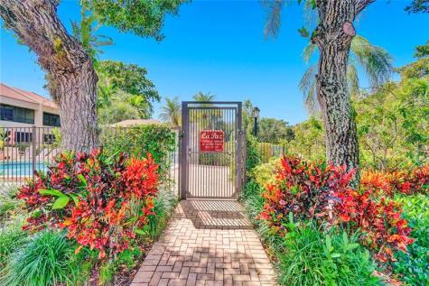 7484 La Paz Boulevard Boca Raton FL 33433