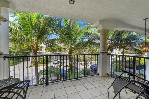 1614 NE 9th Street Fort Lauderdale FL 33304