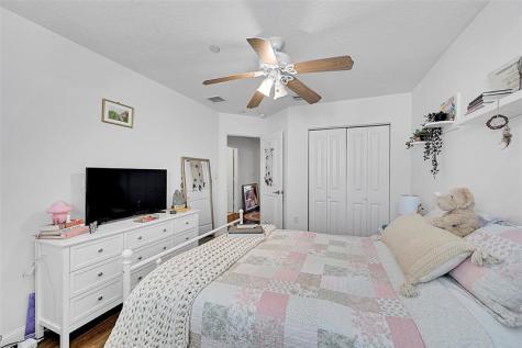 1614 NE 9th Street Fort Lauderdale FL 33304