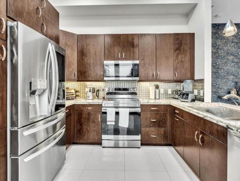 8411 NW 38th Street Cooper City FL 33024