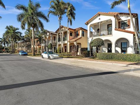 8411 NW 38th Street Cooper City FL 33024