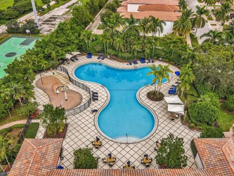 8411 NW 38th Street Cooper City FL 33024