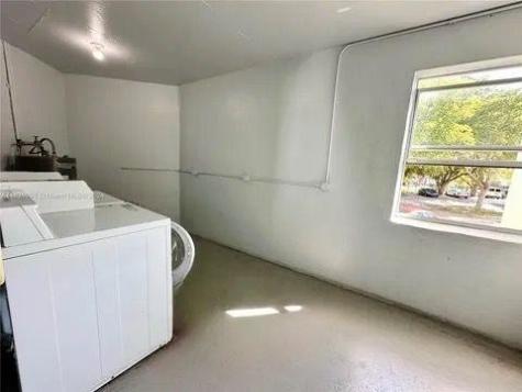 1351 NE 191st Street Miami FL 33179
