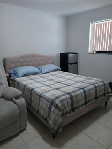 55 SE 14th Street Boca Raton FL 33432