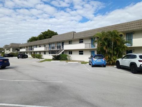 55 SE 14th Street Boca Raton FL 33432