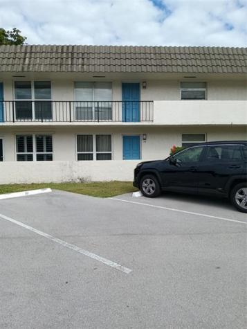 55 SE 14th Street Boca Raton FL 33432