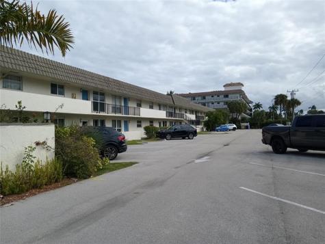55 SE 14th Street Boca Raton FL 33432