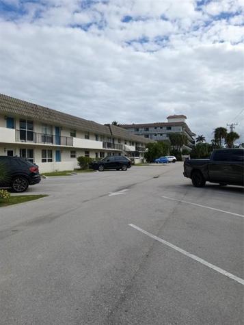 55 SE 14th Street Boca Raton FL 33432